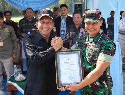 TMMD Ke-129 di Kedungadem Resmi Ditutup, Terus Kobarkan Semangat Kebersamaan untuk Kesejahteraan Masyarakat