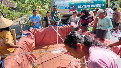Tanggap Darurat, Kodim Bojonegoro Salurkan 77.000 Liter Air Bersih ke Wilayah Kekeringan