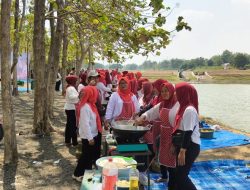 Lomba Memasak Nasi Goreng Meriahkan Perayaan HUT Ke-81 RI di Desa Ngradin-Padangan
